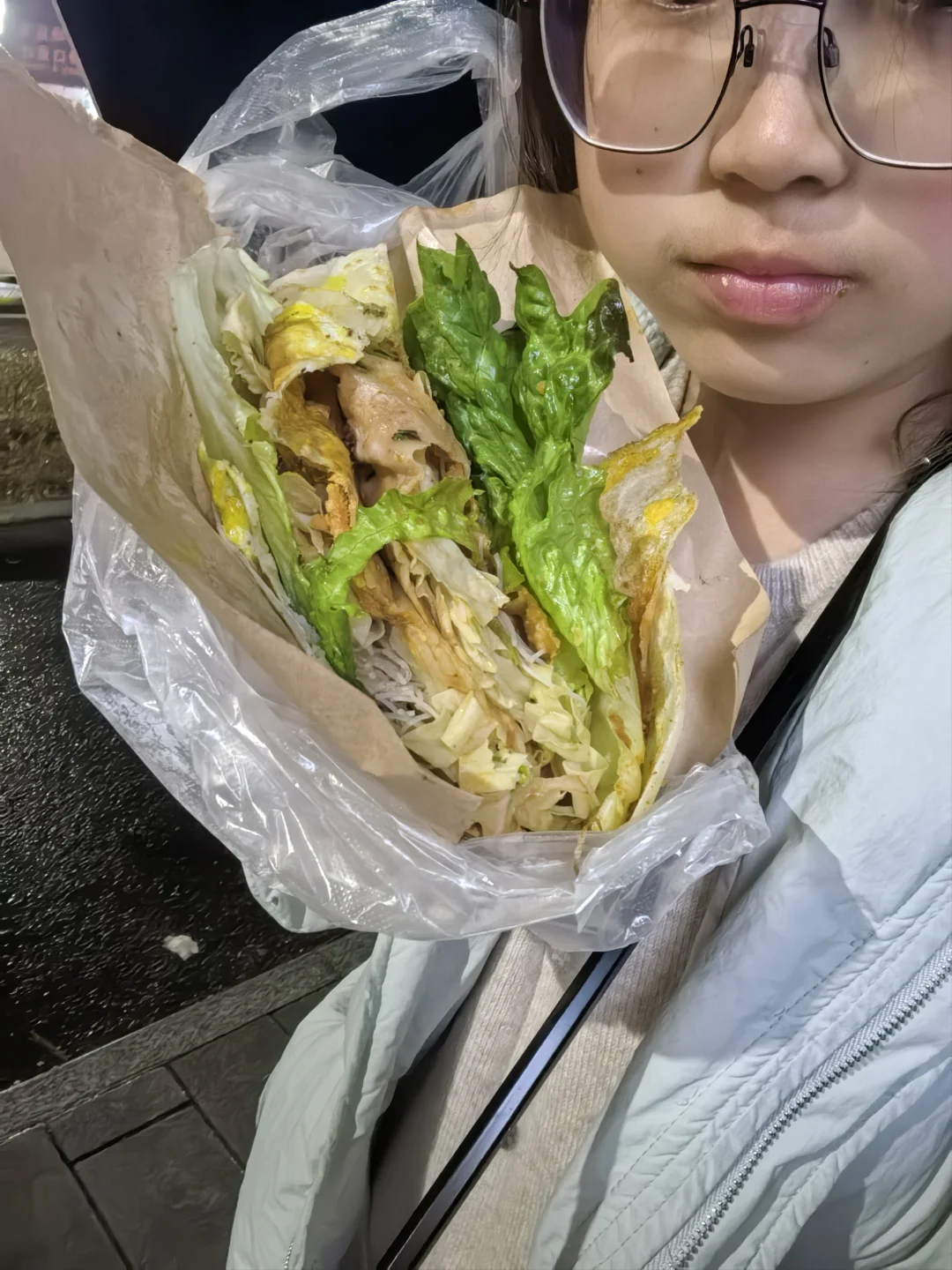 白杨商亭鸡蛋饼重磅回归!跟脸一样大!