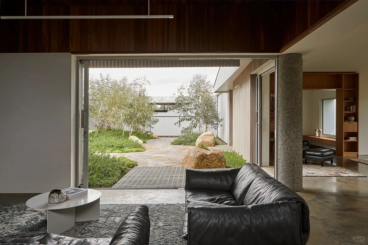 Room for all Stages by MRTN Architects