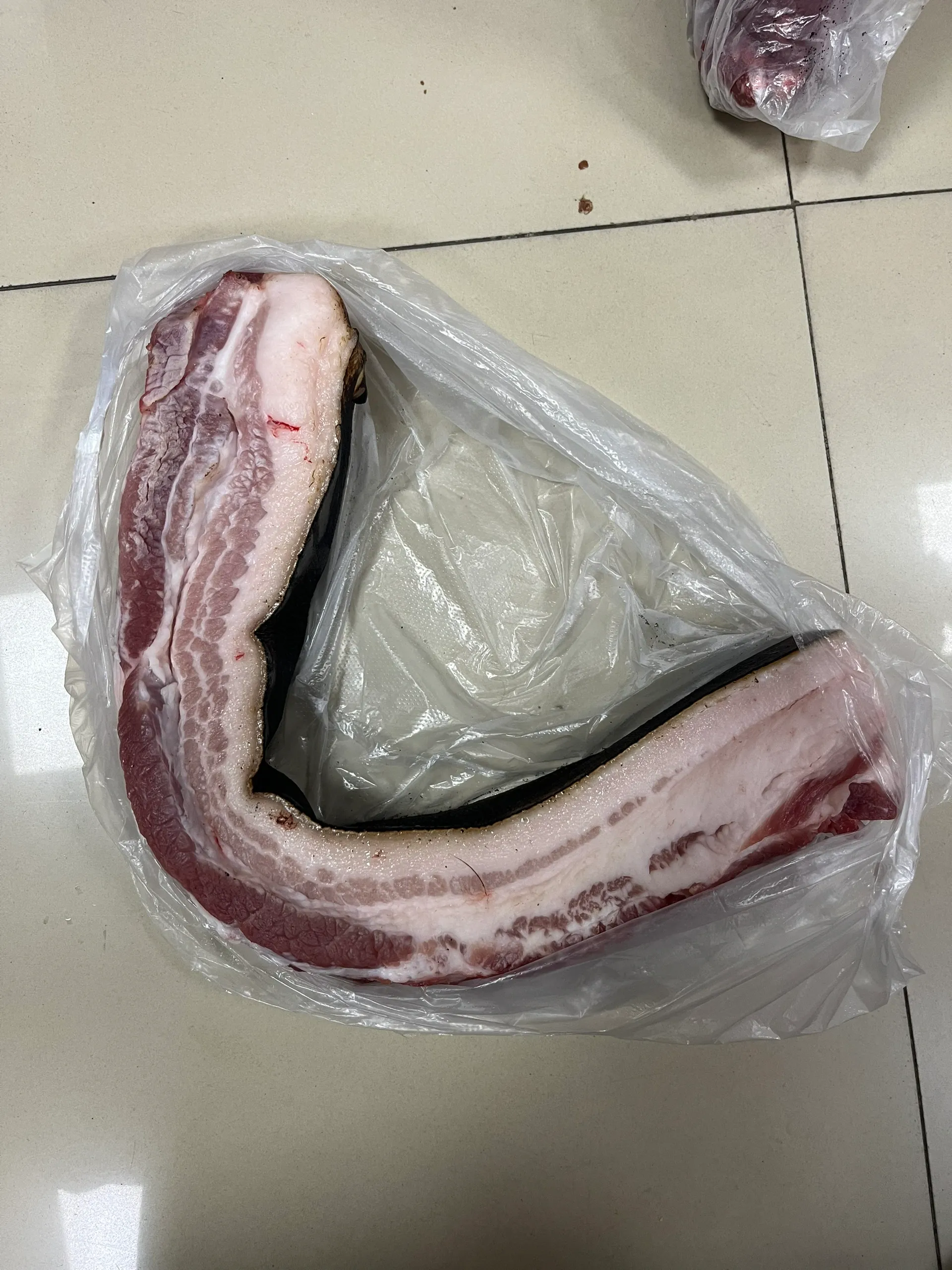 㲻㱨廨