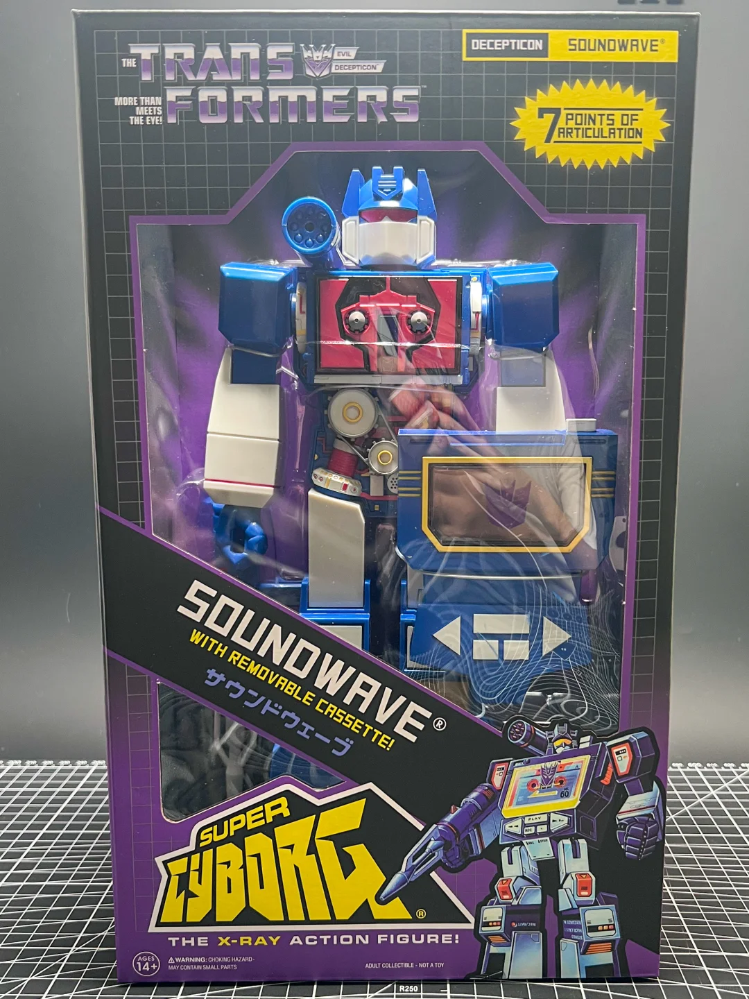 Super 7 11 Super Cyborg 