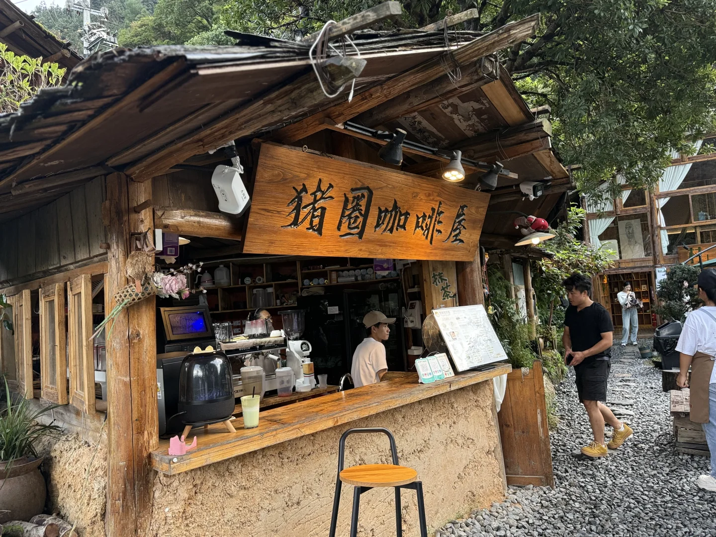 千户苗寨真的超美的!慢慢感受!慢慢体验!