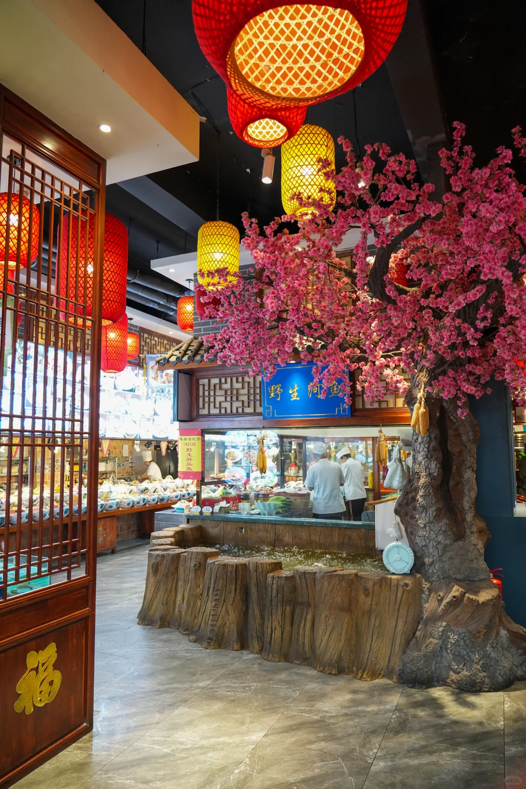 �ҳ�ζ�����ʵ�ڣ��˾�50�Ե��ţ�