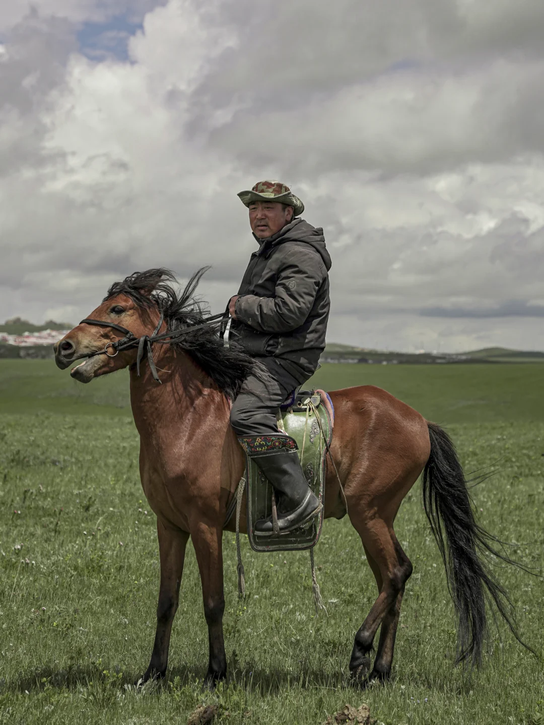 ? 摄影 | 草原偶遇的赶羊人