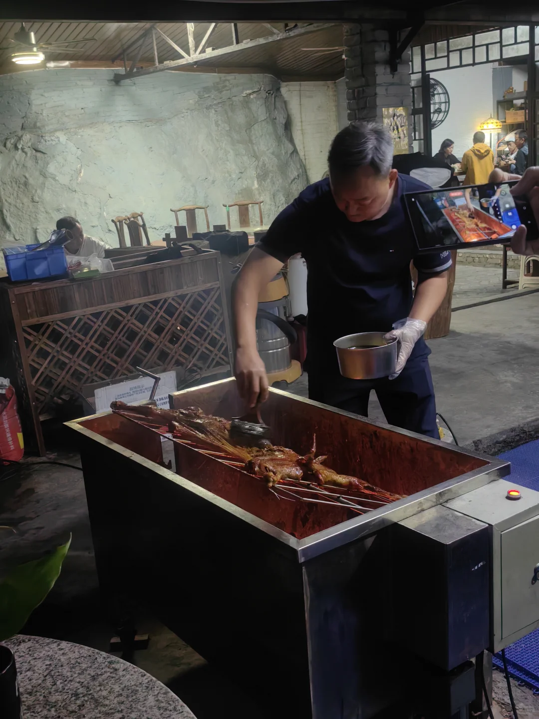 ?珠海的烤全羊,第一次吃??