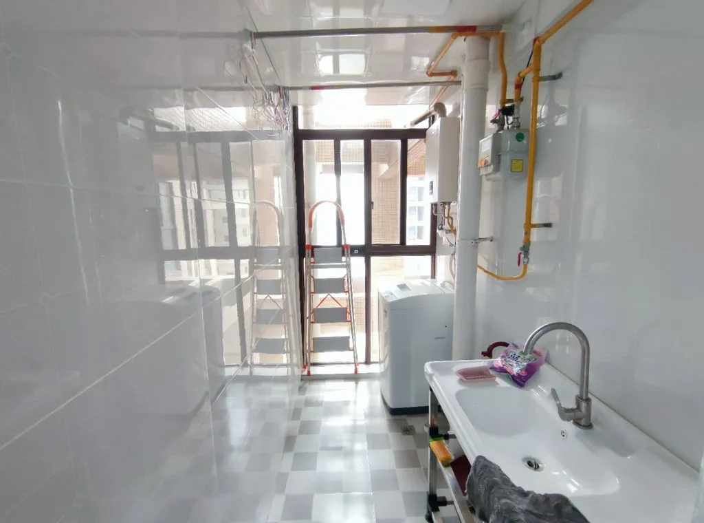 高新石羊场套三3000/??