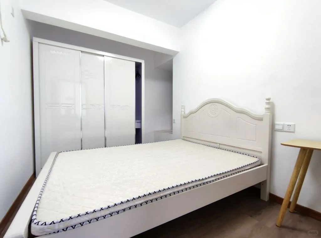 高新石羊场套三3000/??