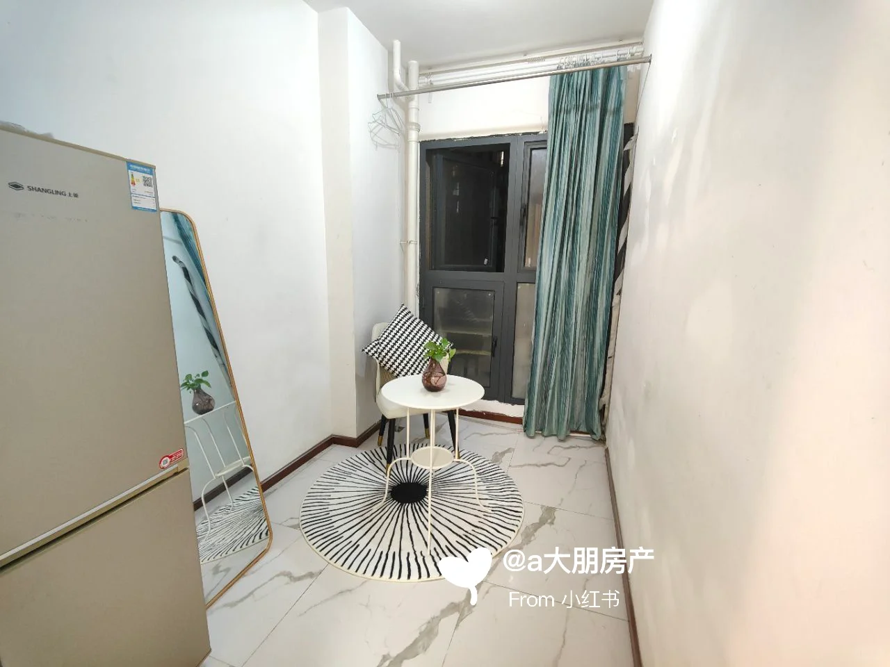 高新区石羊场精装套三2??8??0??0??实图实价