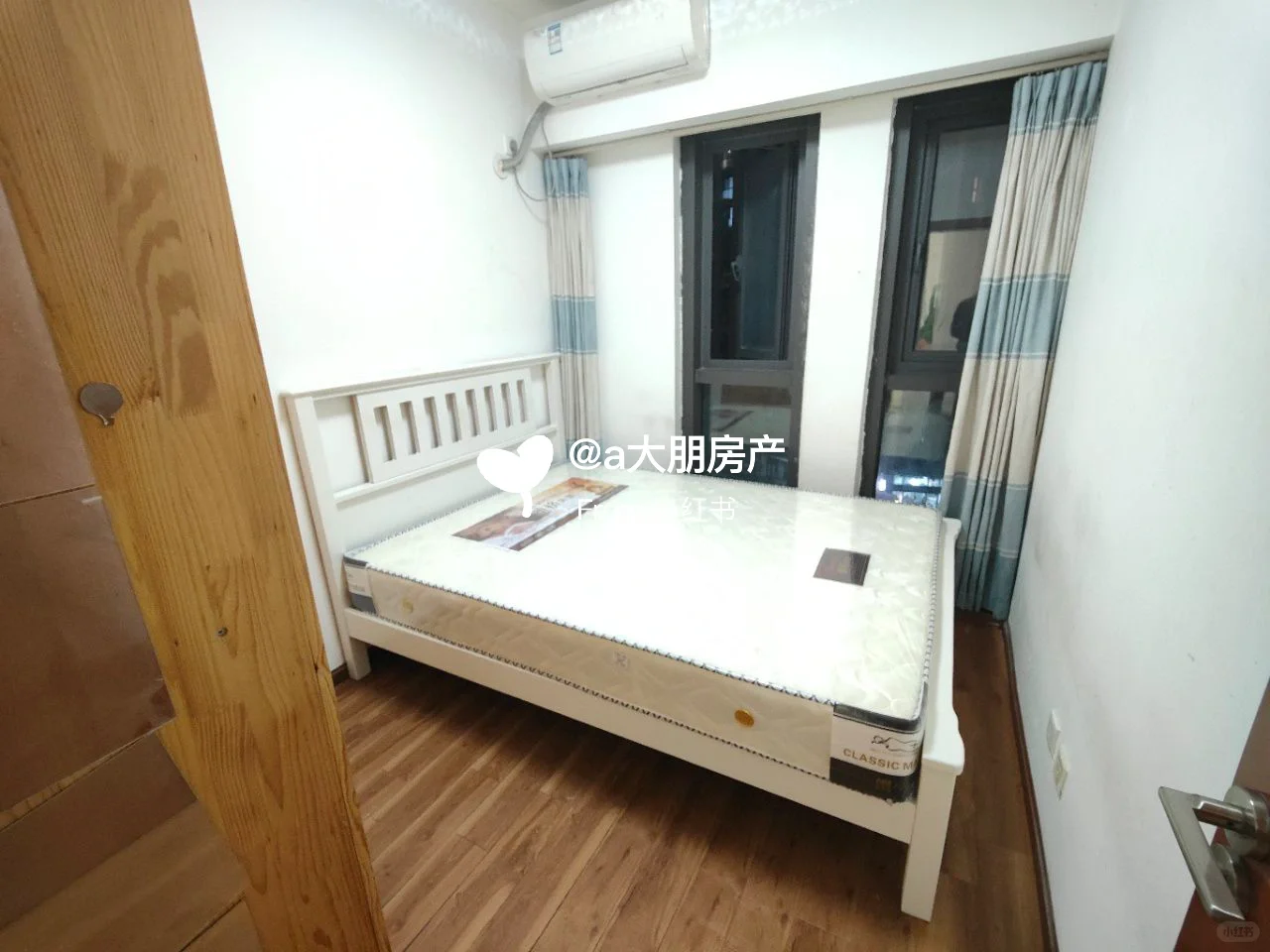 高新区石羊场精装套三2??8??0??0??实图实价