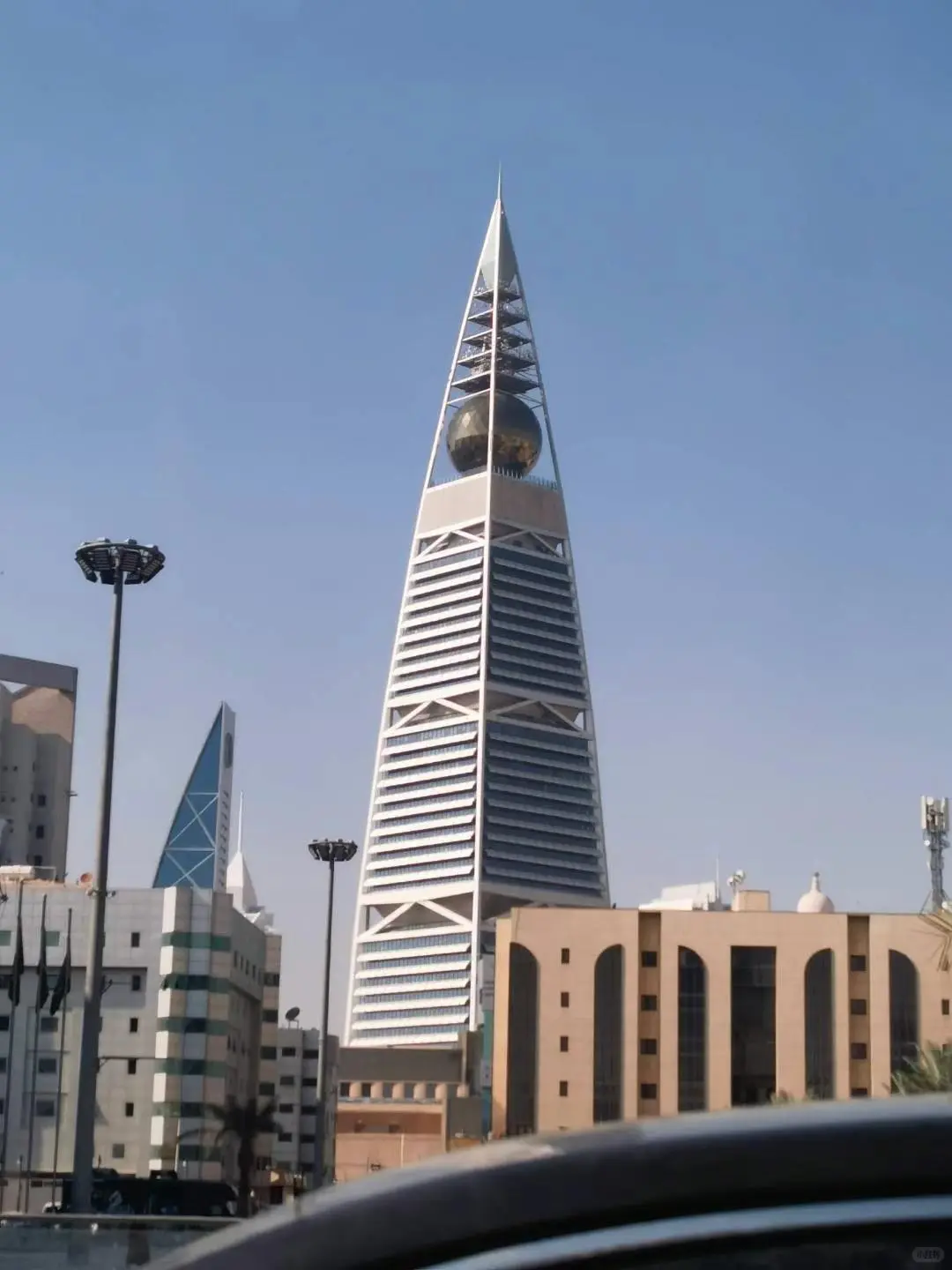 普通人出国做什么生意?