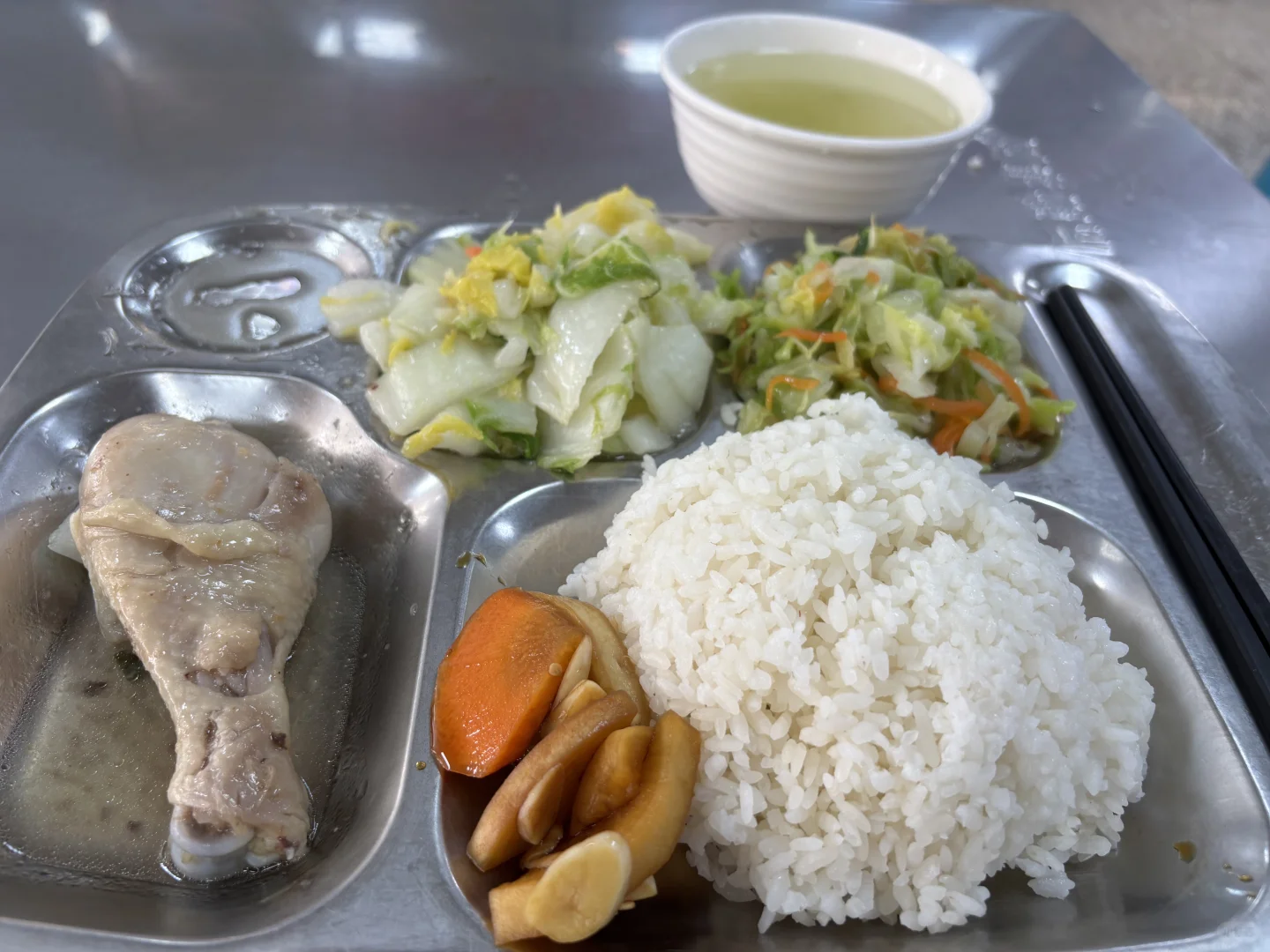 舍不得吃十块钱以上的饭是什么心理