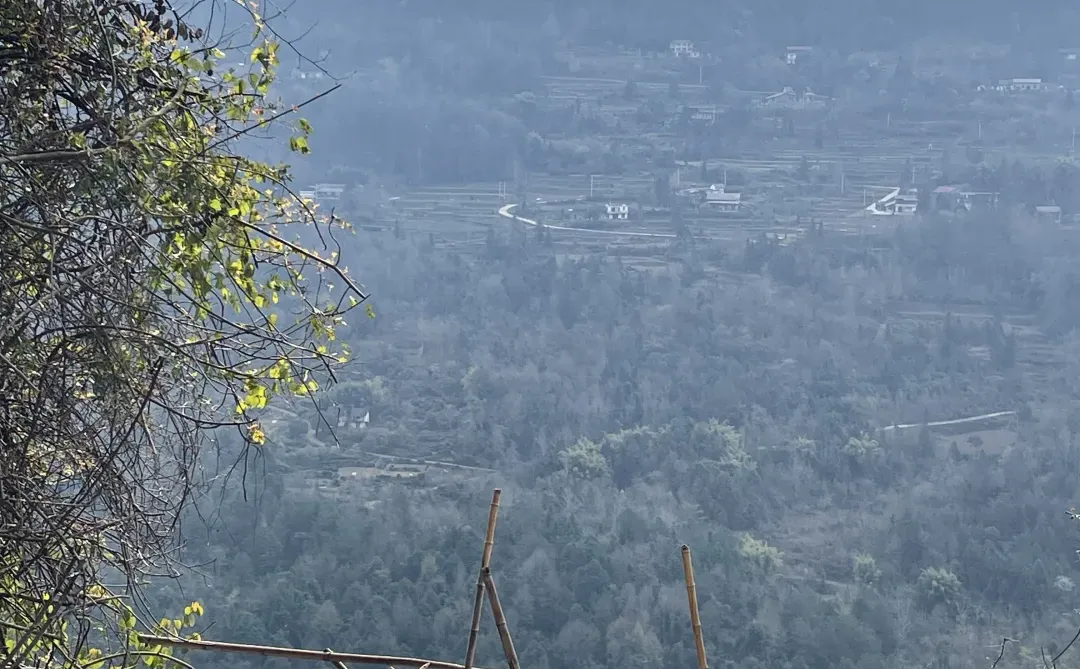 ������ʩ��ɽ��?