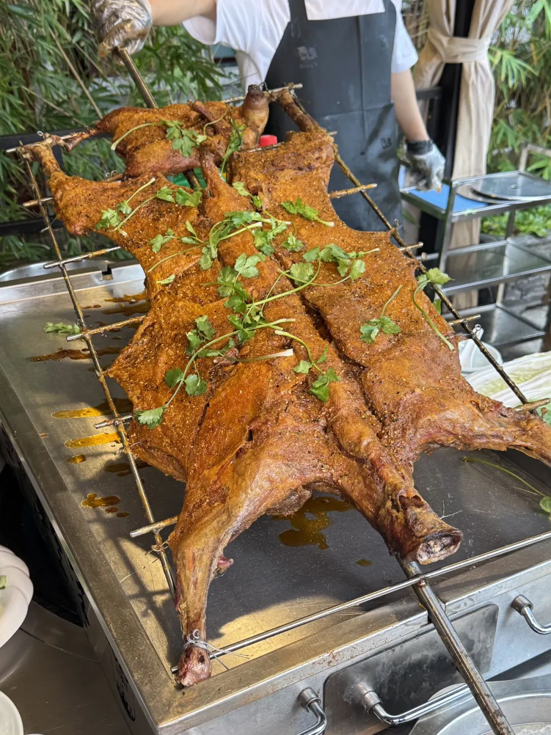 在重庆,烤全羊我只吃这家!!