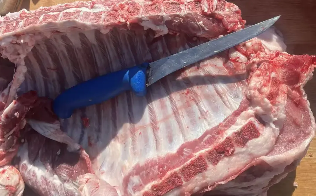 ÿ���ַ�������ֵ�ñ�����