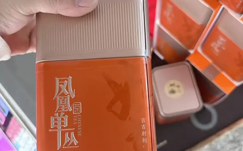 �����ݴ���Ҷ�ز����ȿӣ���ҶС�ױؿ�?