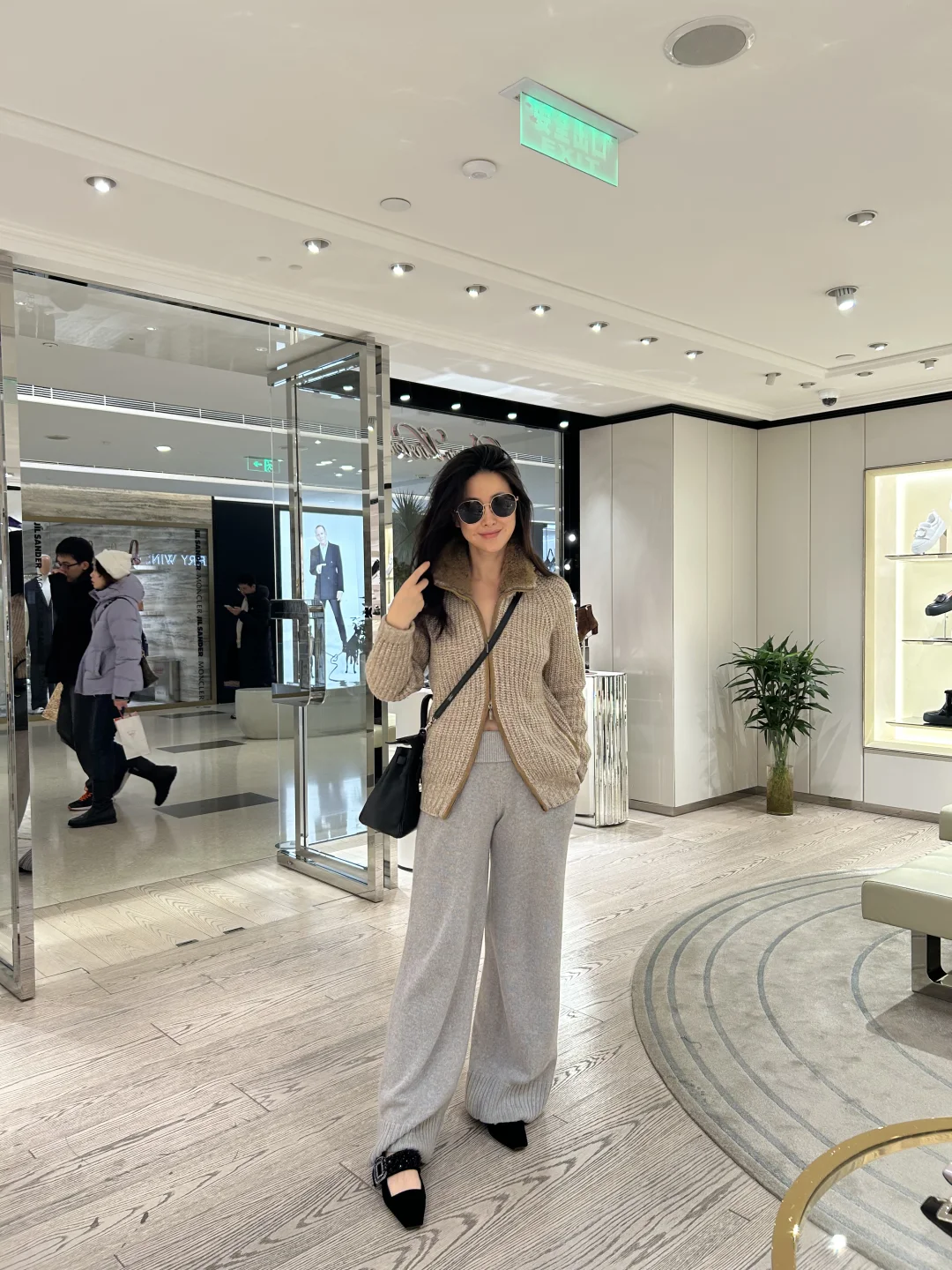 Shopping �ļ��ڵ���???????