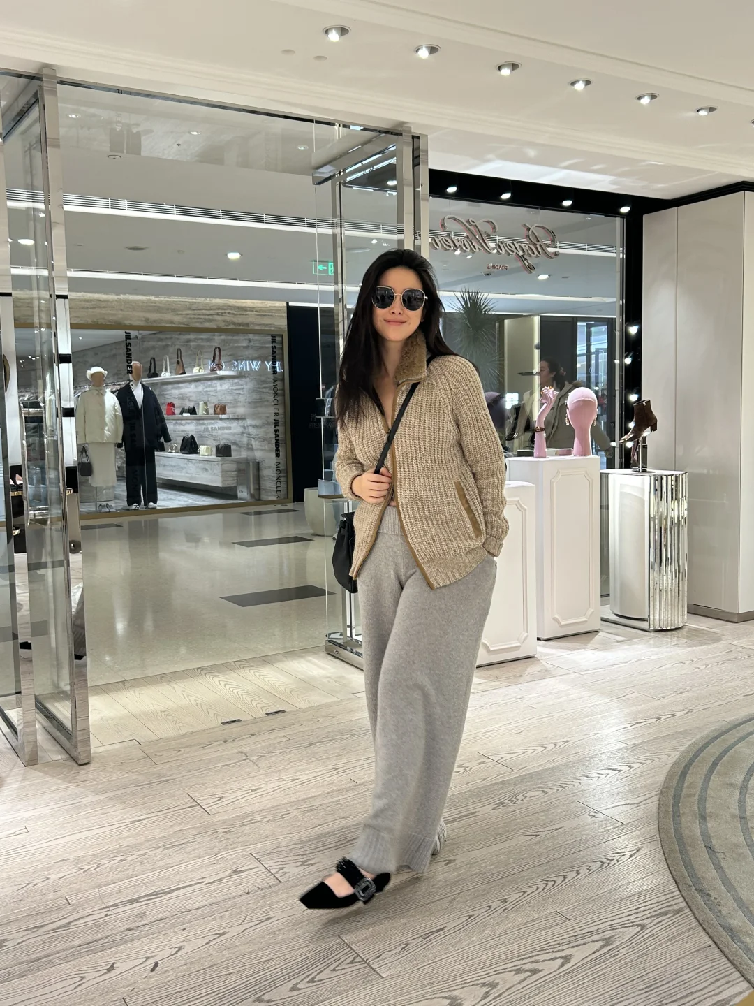 Shopping �ļ��ڵ���???????