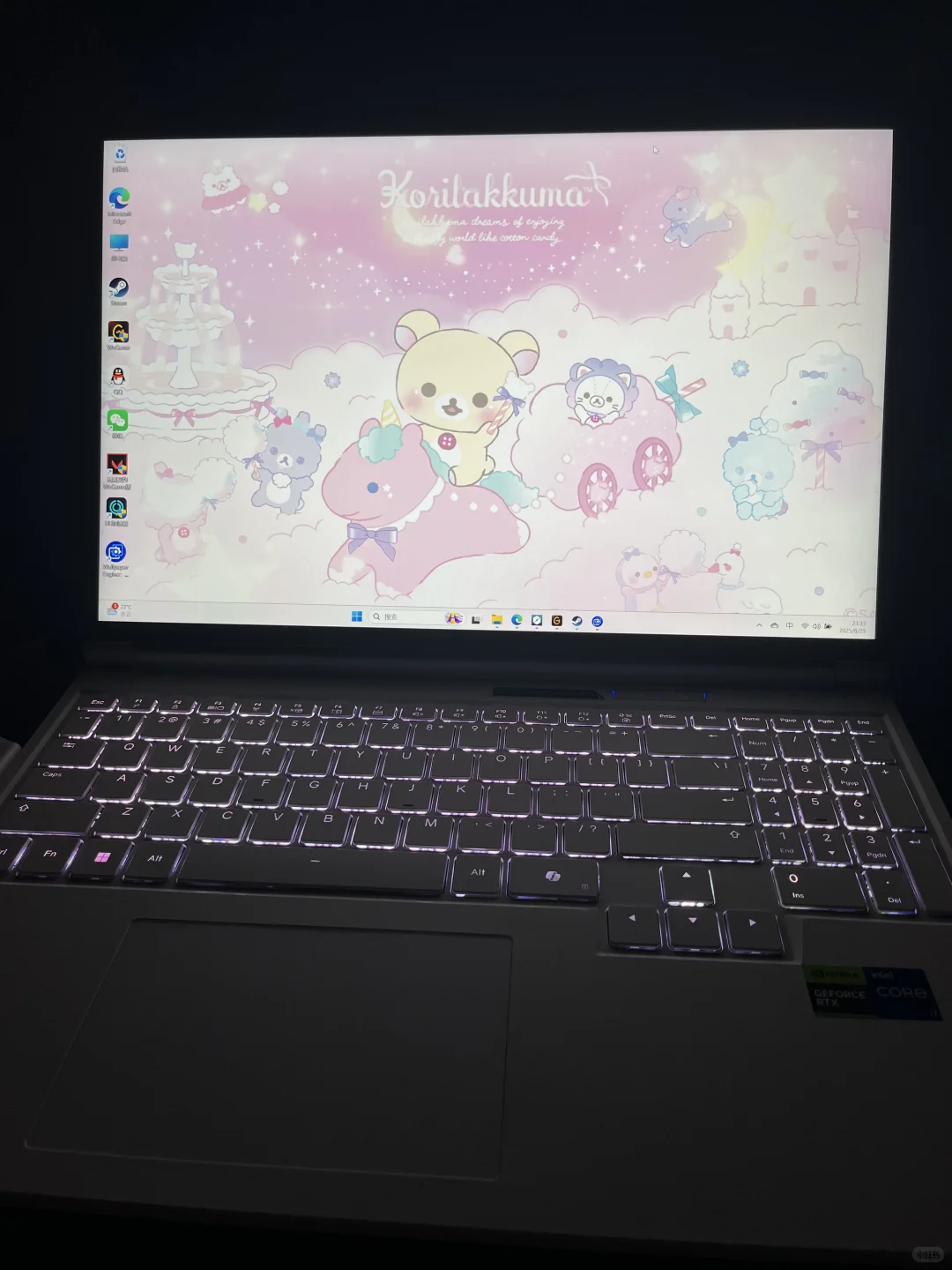 下了wallpaper之后我就这样疯狂换壁纸