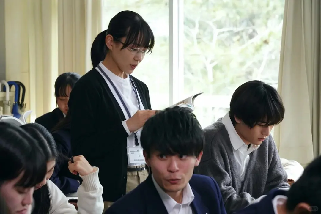 狂抠问号，无力吐槽