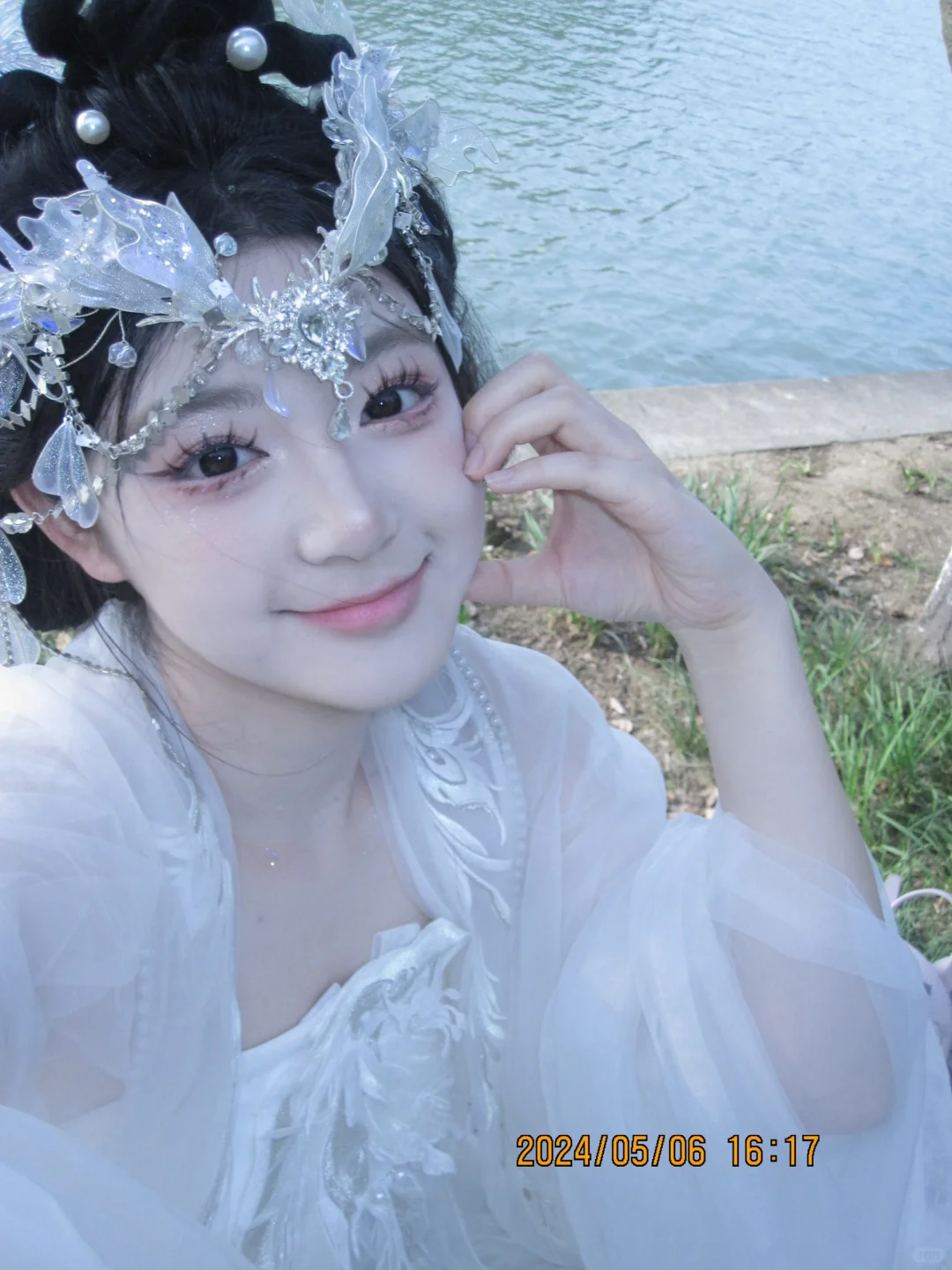 甜妹妆造