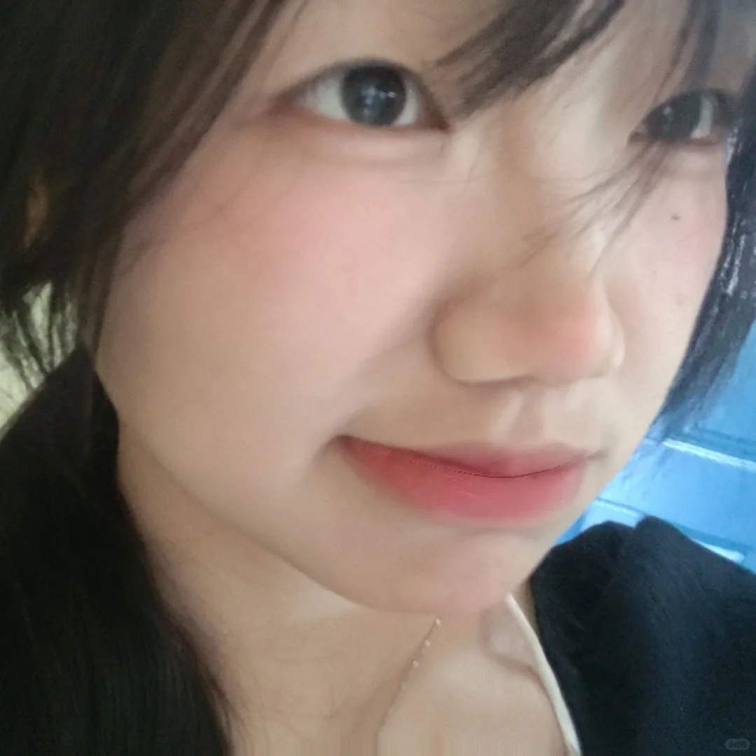 想看各位甜妹的自拍(´∀｀)♡