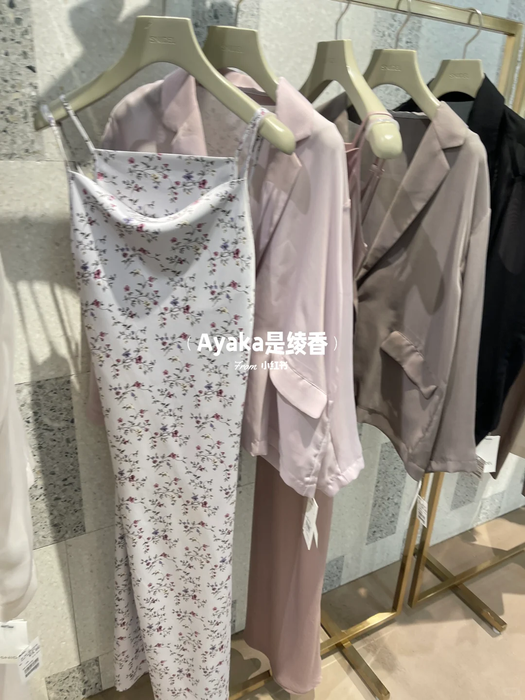 Snidel夏季甜美穿搭👙泳衣超可爱～