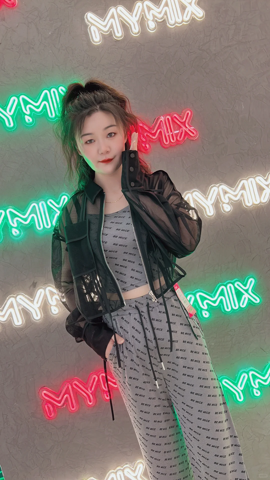 气质美女👩🏻‍🦰