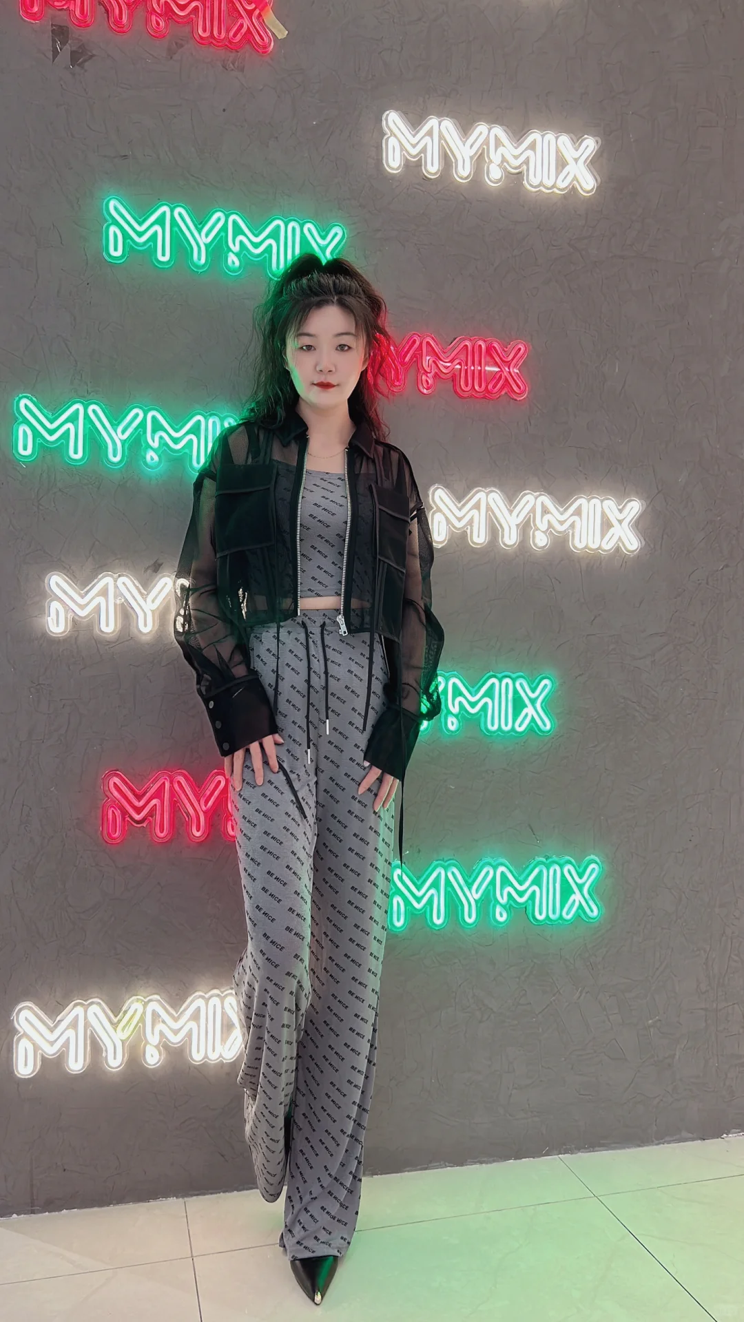 气质美女👩🏻‍🦰