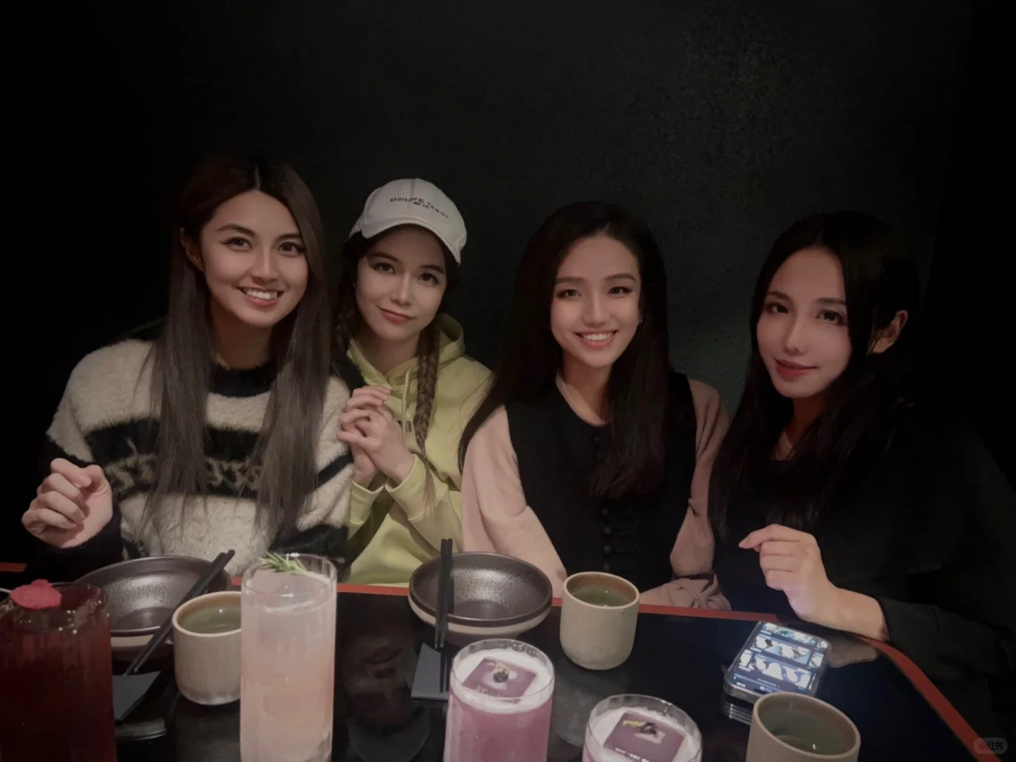 和美女們一起探個店Night car