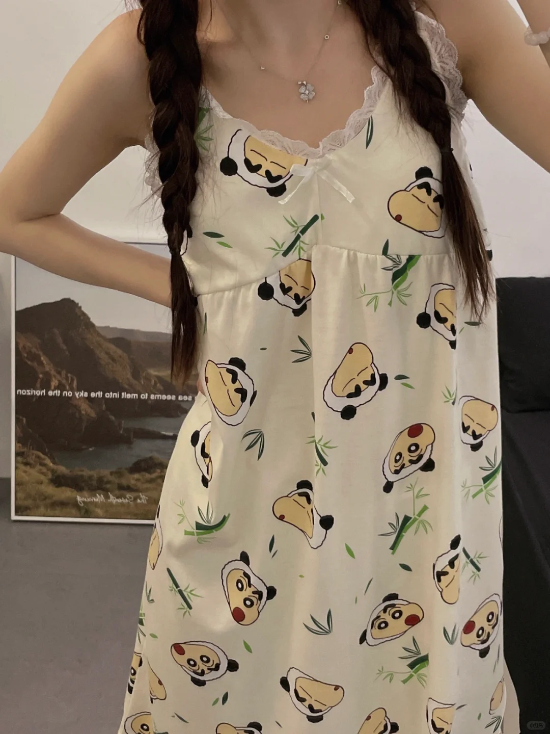 甜妹期待的蜡笔小新吊带睡裙来啦！