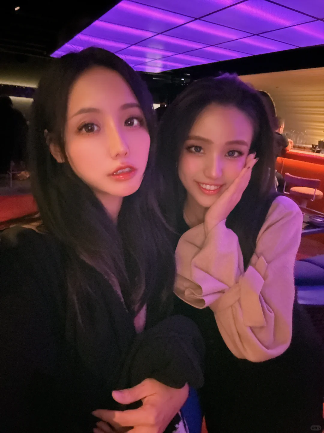 和美女們一起探個店Night car
