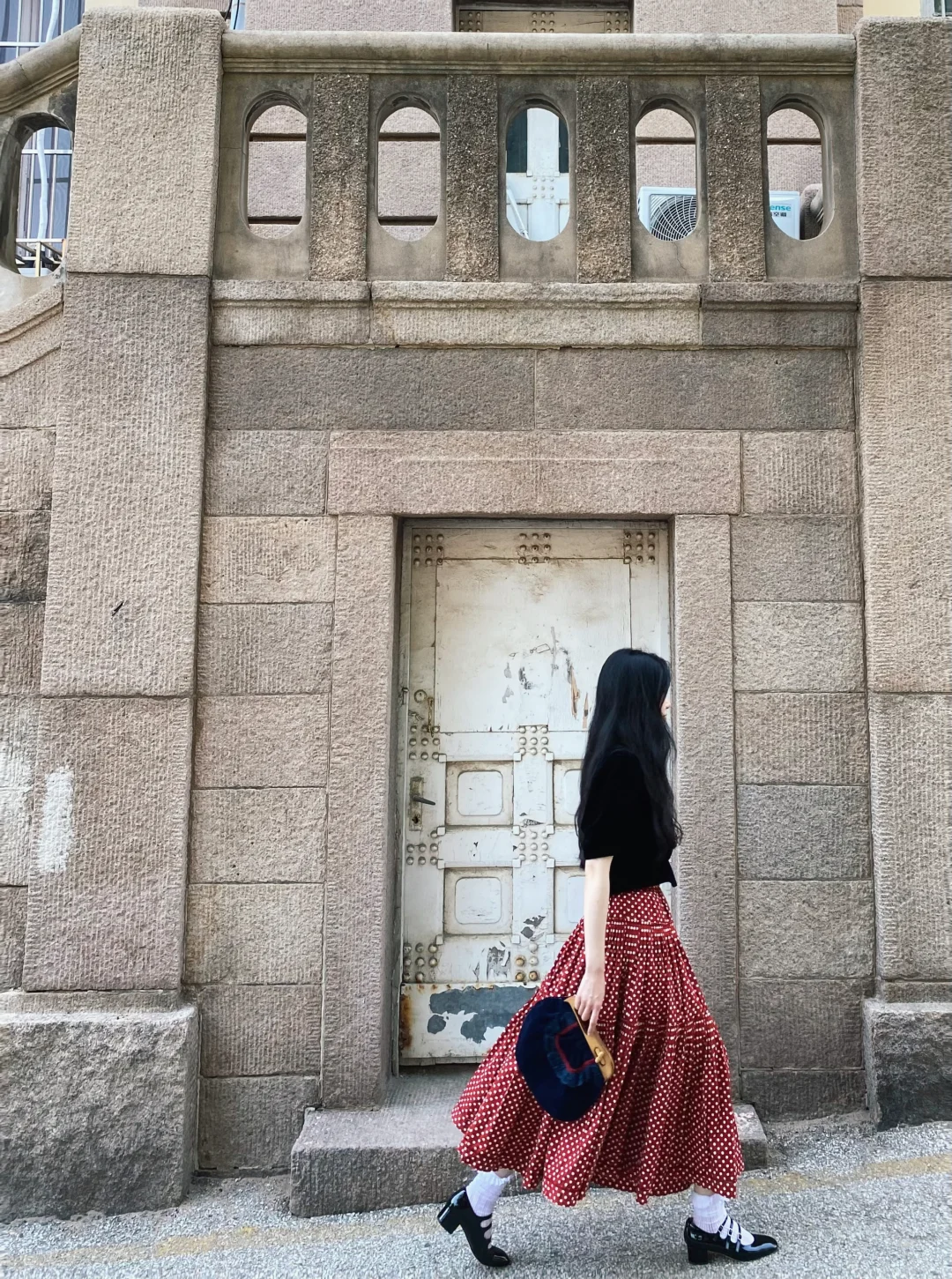 不看脸算美女吗？