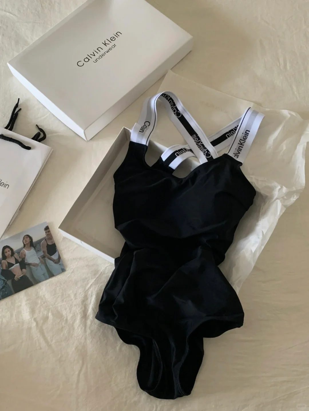 ck泳衣👙好喜欢已经开始狠狠的期待夏天了
