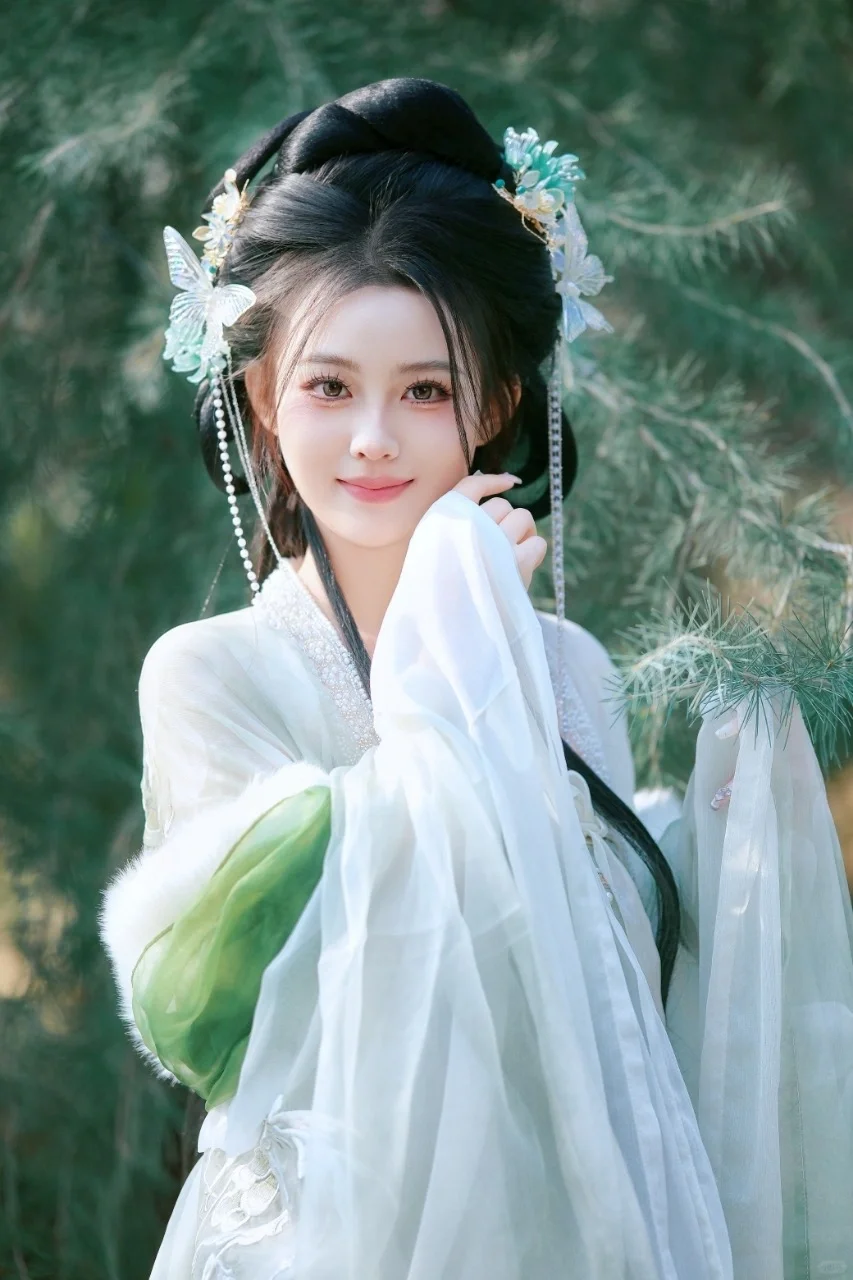 美哭了！轻氧感汉服写真～每一秒都很美