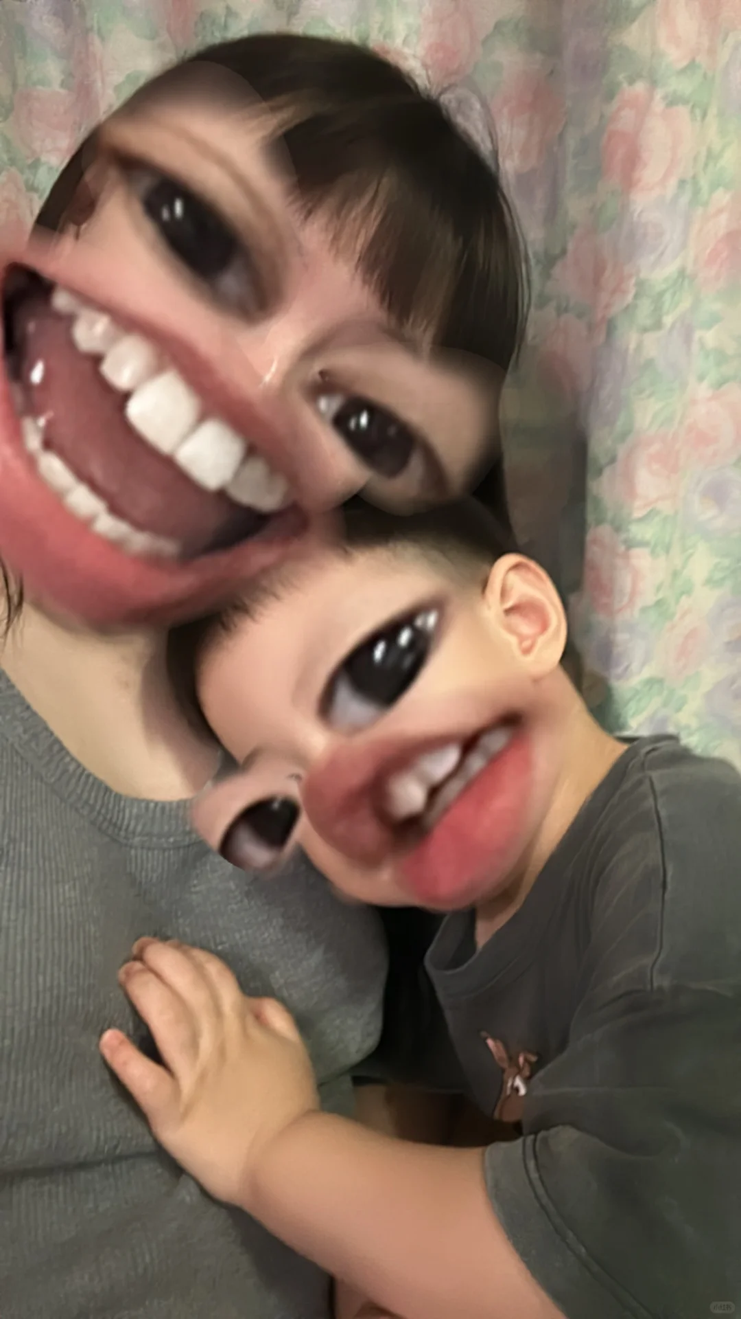 🛏️what a life🩵💜❤️🖤