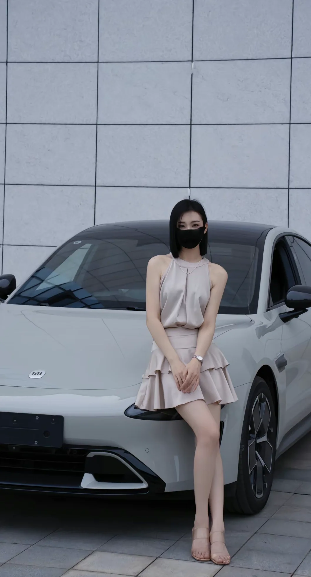 喜提小米 SU7 的美女合集