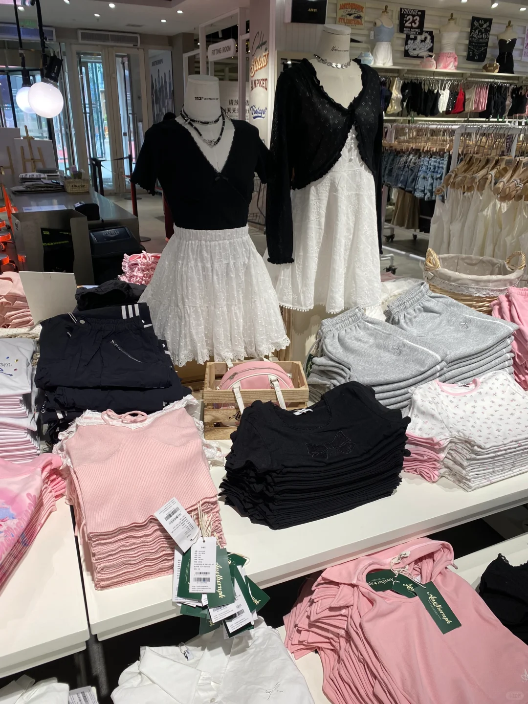 长春!竟然开了这么辣的女装店👗