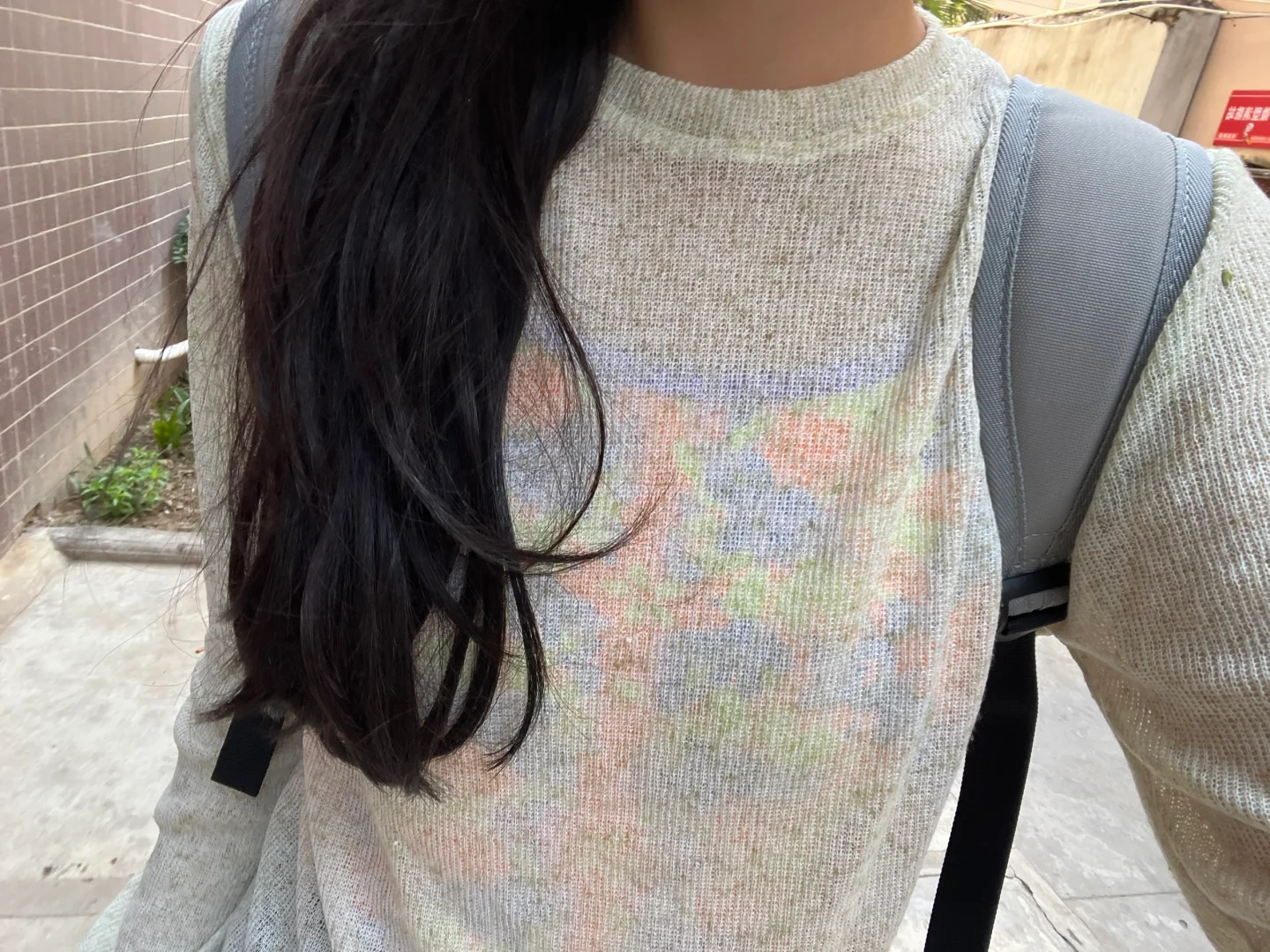 泳衣越来越花