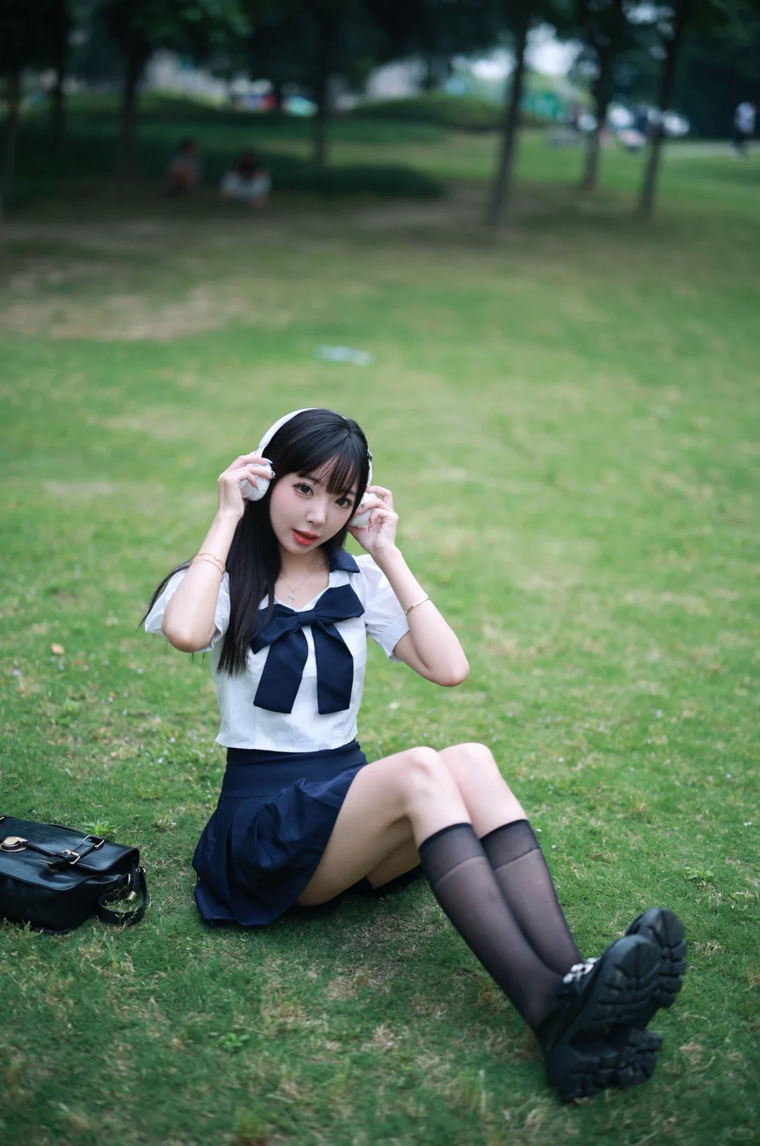 襄阳小瑞士🌲草坪jk日系校服写真