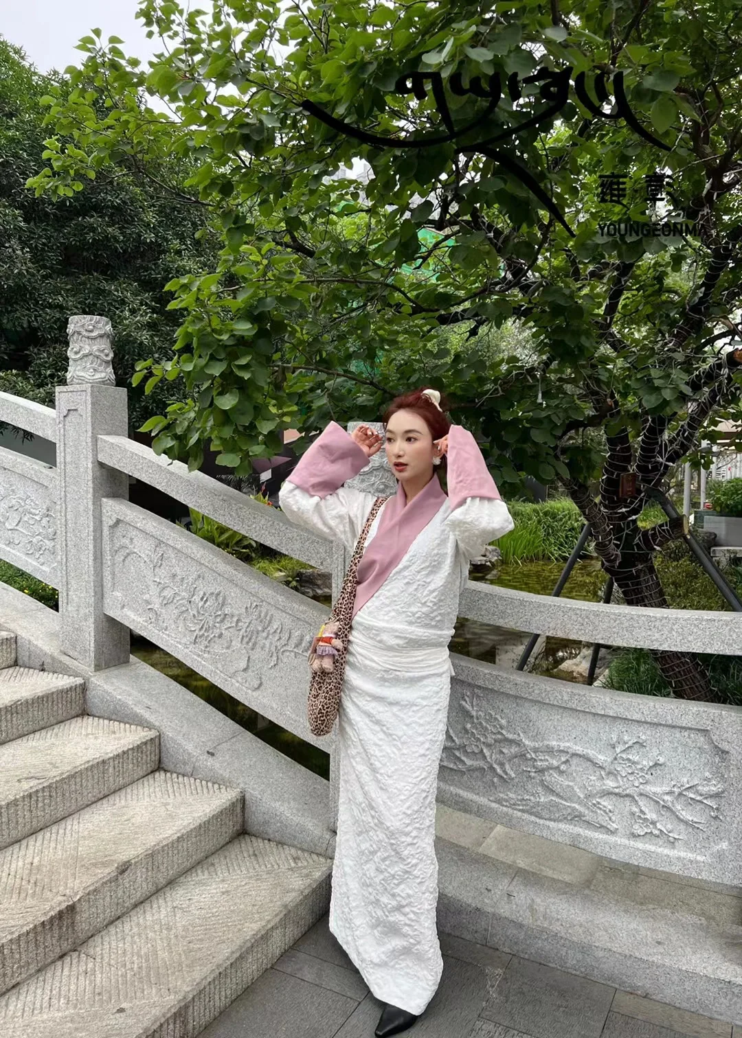 新藏式·粉白甜美💓藏袍·谁不爱