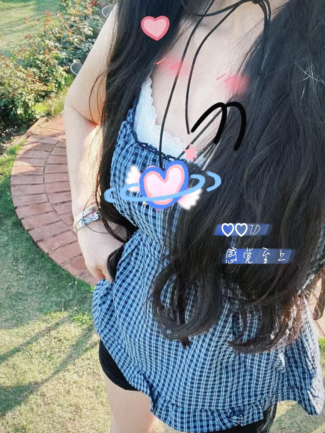 救救孩子 这个吊带除了黑短裤还能搭什么