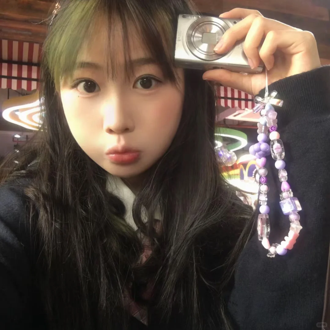 乱糟糟的世界，我只看得见你