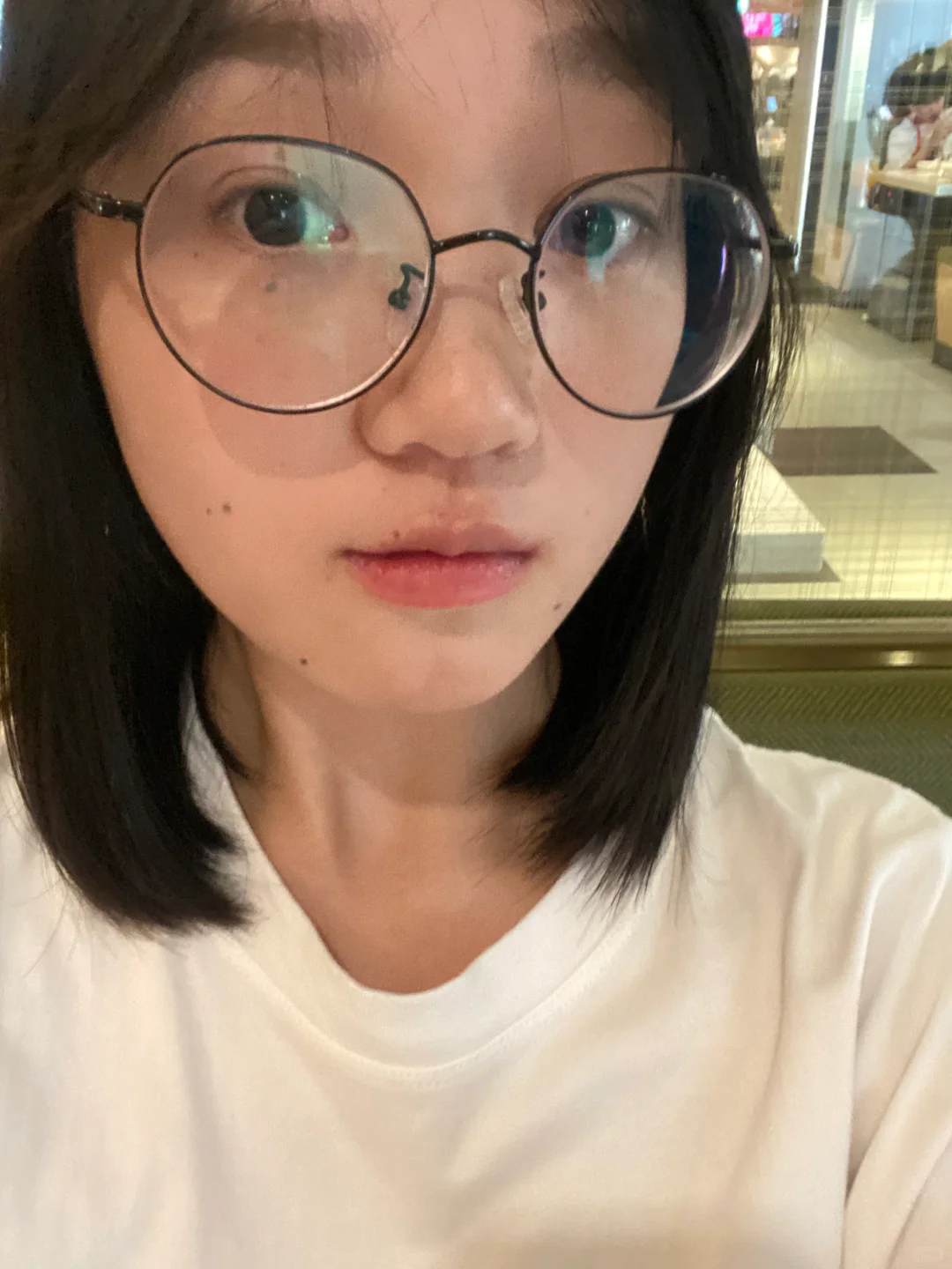 泰式校服拍照姿势