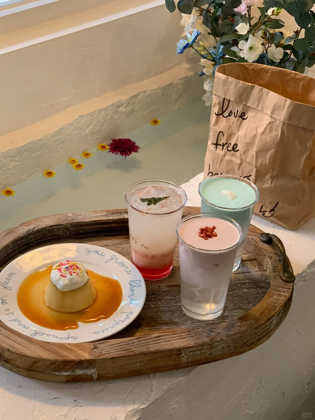 近期超爱水蓝色