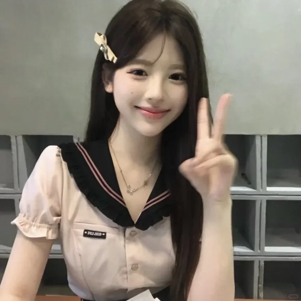 纯欲性感甜妹风女生头像