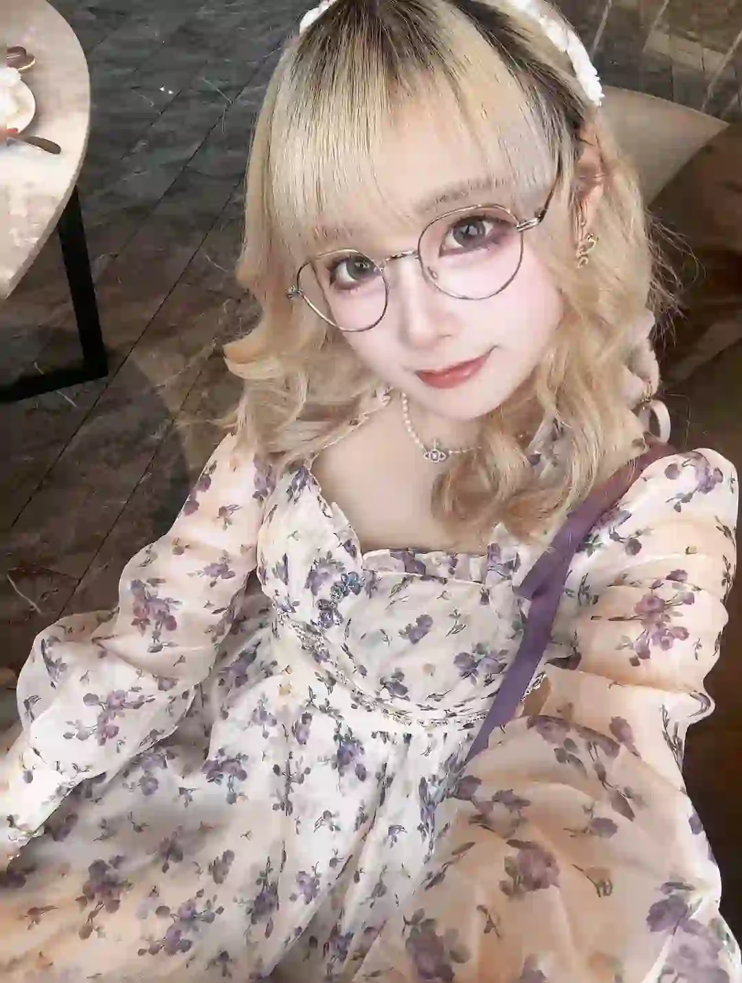 🍇🥂🥳卷卷头