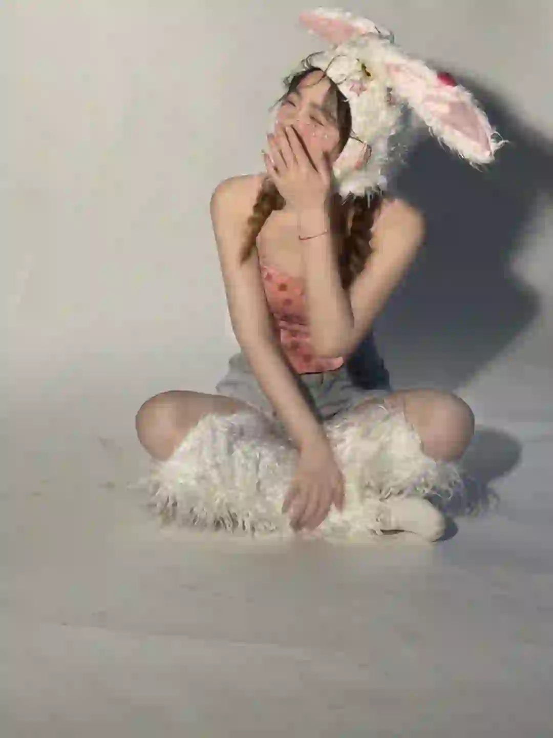 可爱是装的，姐是变态