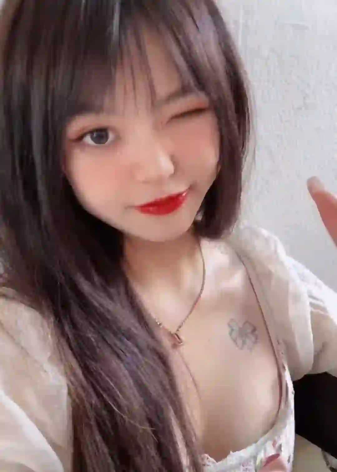 真的不会wink TUT