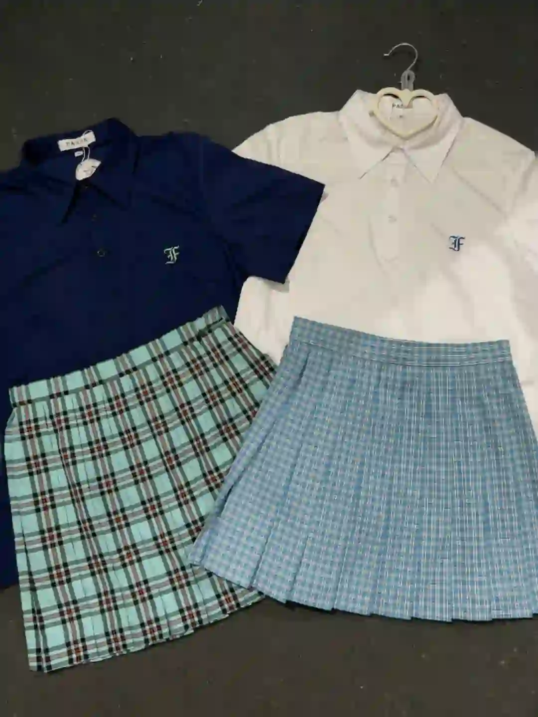 这不就是普通工服吗。。打上jk的标签就。。