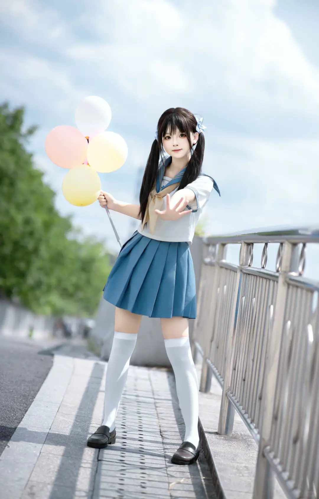 我喜欢拍充满生命力的少女照片