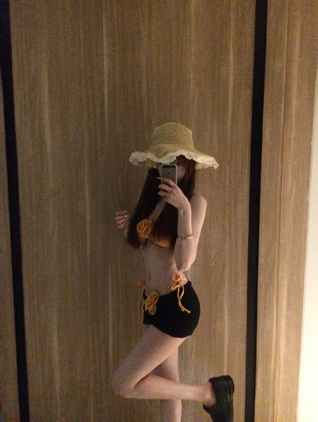 🏖️🥥审核员你好，正常泳池穿搭，无不良引导